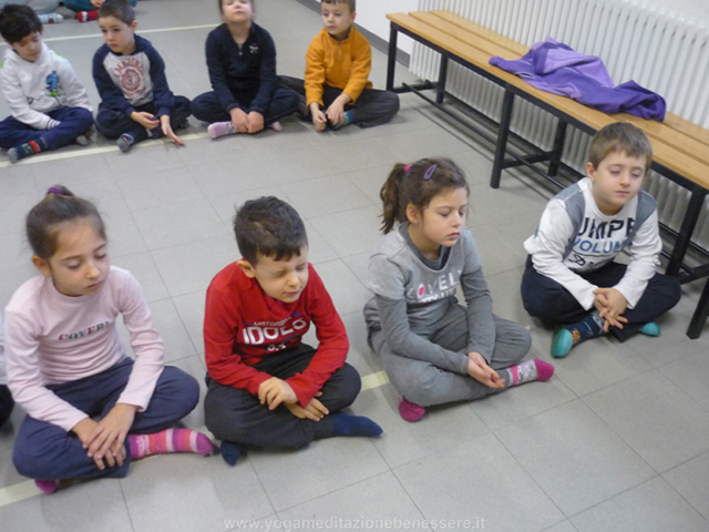 meditazione- di gruppo-bambini