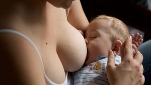 foto_allattamento_seno