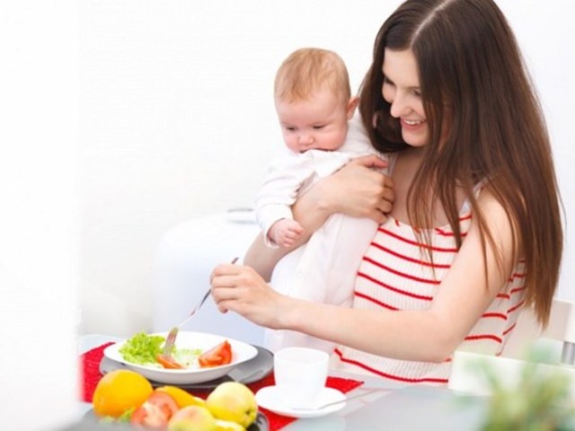alimenti da evitare durante l'allattamento