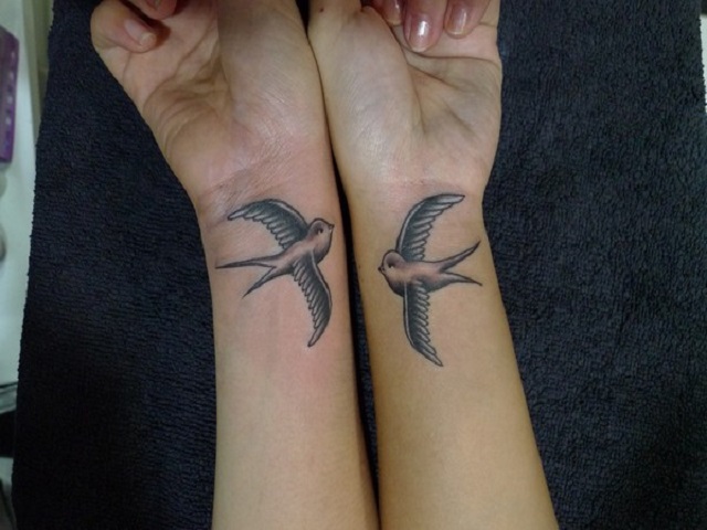 tatuaggi per sorelle