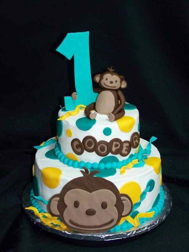 scimmia su torta