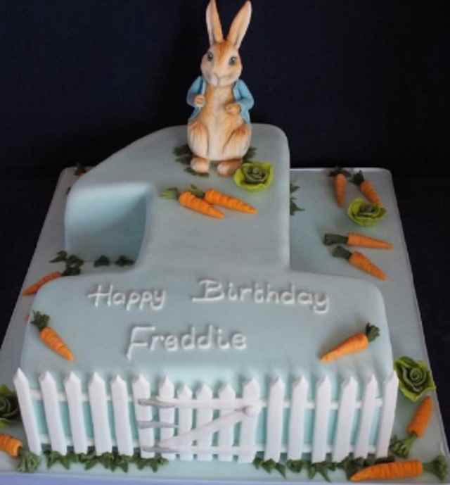 torta coniglio per primo compleanno