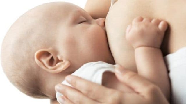 foto allattamento